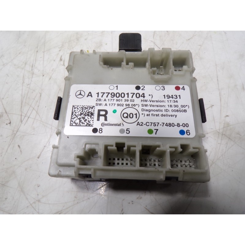 Recambio de modulo electronico para mercedes-benz cla-klasse (bm 118) cla 180 (118.384) referencia OEM IAM A1779001704 A17790017