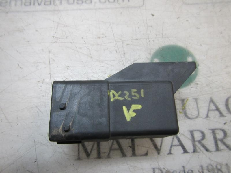 Recambio de caja precalentamiento para ford fiesta (ccn) titanium referencia OEM IAM 1872379 9803299780 