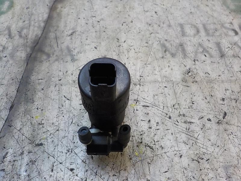 Recambio de bomba limpia para citroën c3 business referencia OEM IAM 643475  