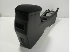 Recambio de apoyabrazos central para toyota auris 1.4 turbodiesel cat referencia OEM IAM 5891002450C0 5882102610  2