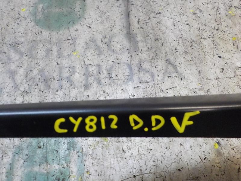 Recambio de brazo limpia delantero derecho para citroën c3 business referencia OEM IAM 1608393380  