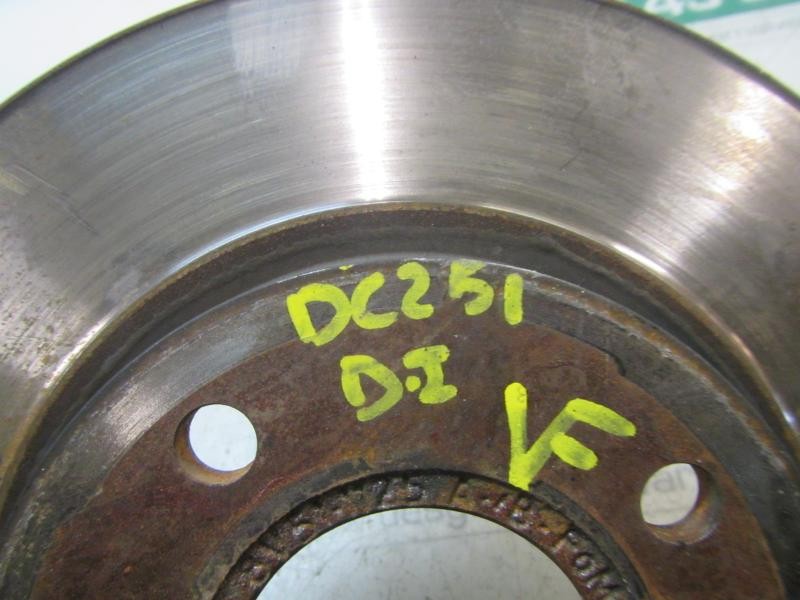 Recambio de disco freno delantero para ford fiesta (ccn) titanium referencia OEM IAM 1679853  