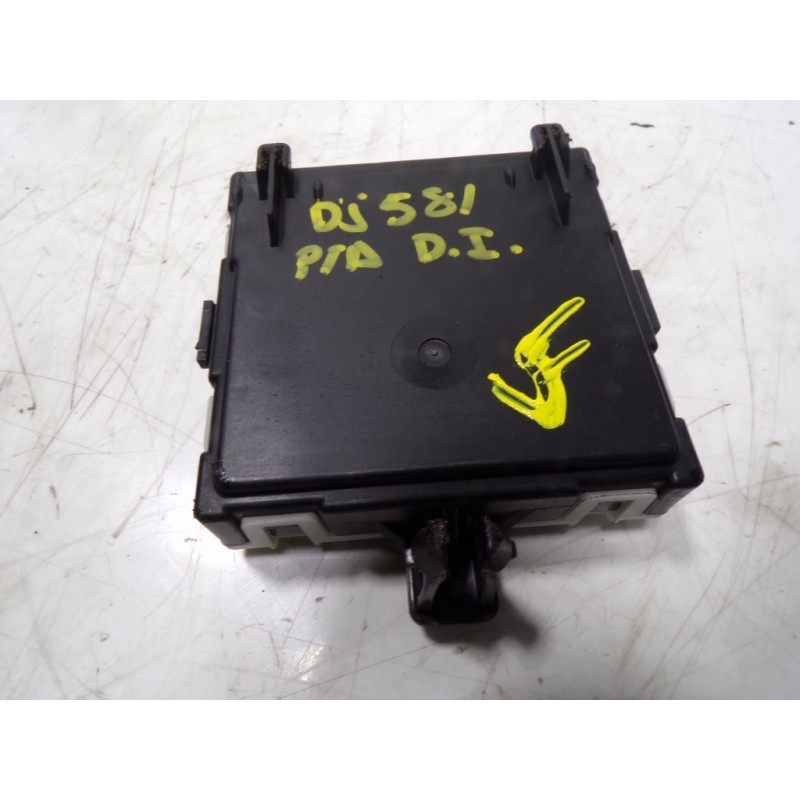 Recambio de modulo electronico para mercedes-benz cla-klasse (bm 118) cla 180 (118.384) referencia OEM IAM A1779008403 A17790013