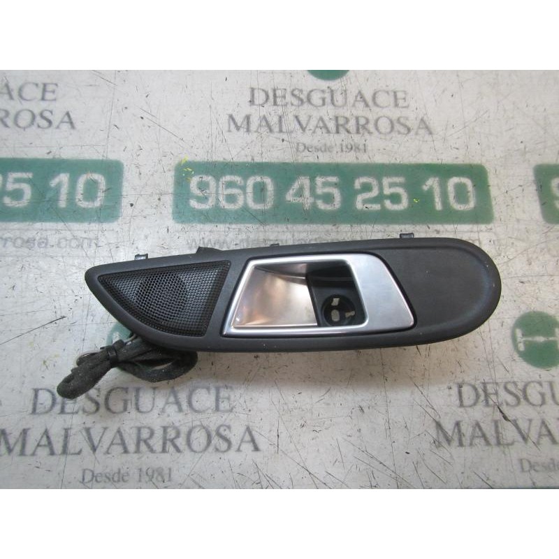 Recambio de maneta interior delantera derecha para ford fiesta (ccn) titanium referencia OEM IAM 2146021  