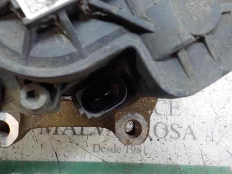 Recambio de pinza freno trasera derecha para volkswagen golf vii lim. (5g1) advance bluemotion referencia OEM IAM 8V0615424  