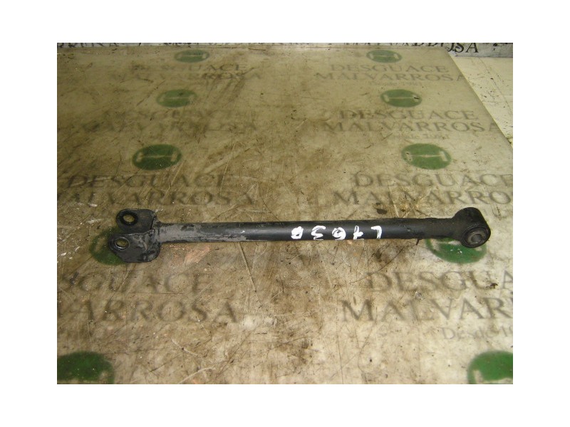 Recambio de brazo suspension inferior trasero derecho para nissan serena (c23m) 2.0 sgx kat referencia OEM IAM   