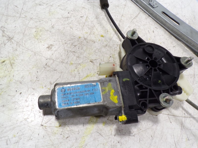 Recambio de elevalunas trasero derecho para hyundai i20 1.0 tgdi cat referencia OEM IAM 83404C7010 82480C7000 