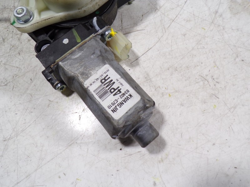 Recambio de elevalunas trasero derecho para hyundai i20 1.0 tgdi cat referencia OEM IAM 83404C7010 82480C7000 