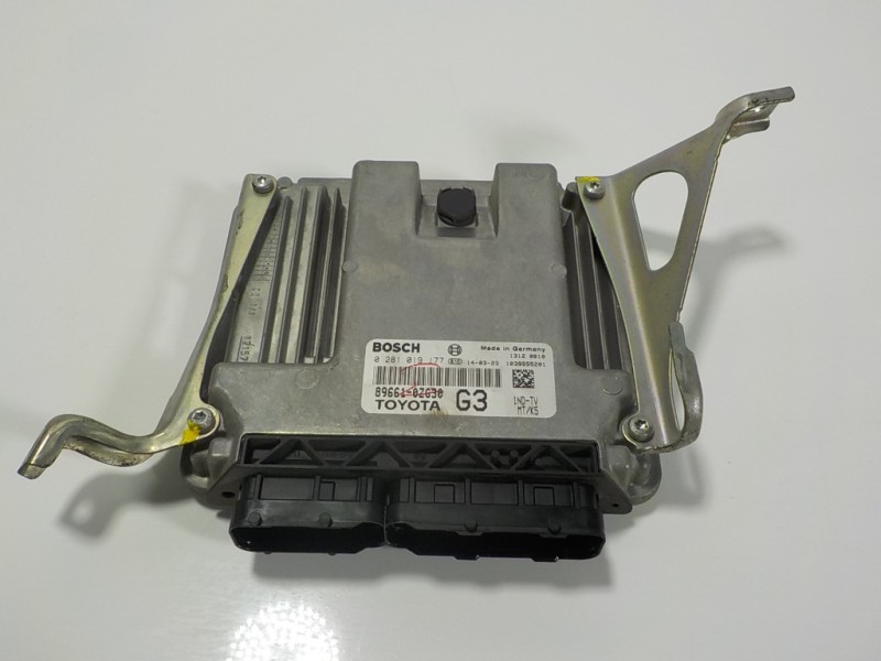 Recambio de centralita motor uce para toyota auris 1.4 turbodiesel cat referencia OEM IAM 896610ZG30 896610ZG30 