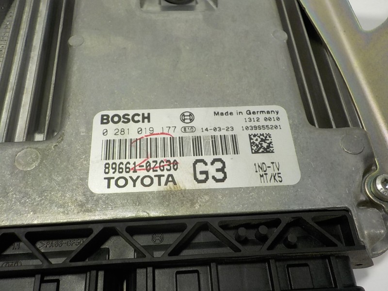 Recambio de centralita motor uce para toyota auris 1.4 turbodiesel cat referencia OEM IAM 896610ZG30 896610ZG30 