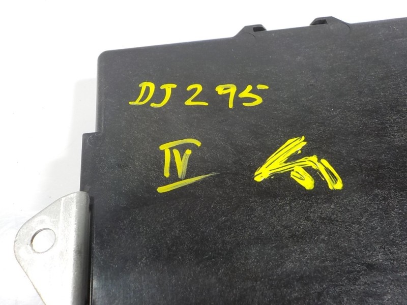 Recambio de modulo electronico para lexus rx 450h referencia OEM IAM 8969048230 8968148240 2850001631