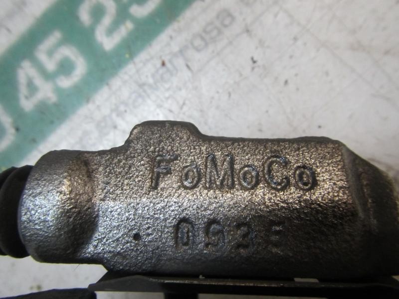 Recambio de pinza freno delantera derecha para ford fiesta (ccn) titanium referencia OEM IAM 1766808  