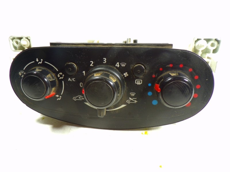 Recambio de mando calefaccion / aire acondicionado para dacia sandero 1.2 16v cat referencia OEM IAM  A42303500 