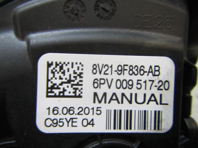 Recambio de potenciometro pedal para ford fiesta (ccn) titanium referencia OEM IAM 2120072 8V219F836AB 