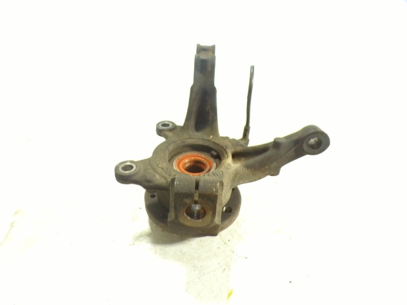 Recambio de mangueta delantera derecha para dacia sandero 1.2 16v cat referencia OEM IAM 400146275R  