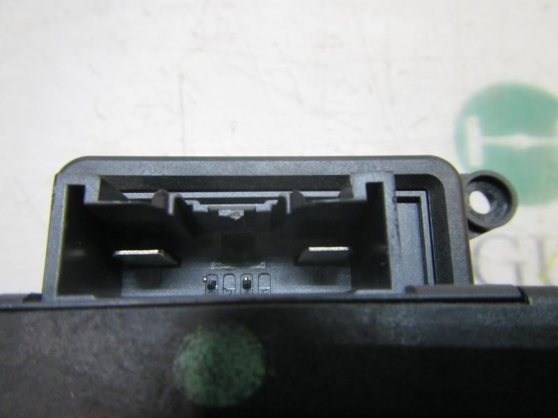 Recambio de resistencia calefaccion para ford fiesta (ccn) titanium referencia OEM IAM 1847910 6G9T19E624AE F011500028