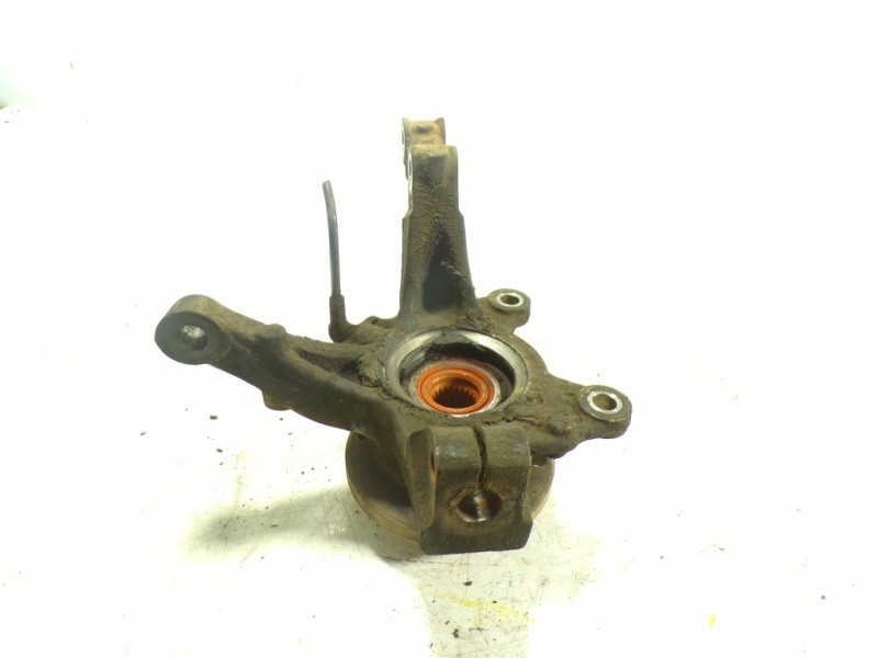 Recambio de mangueta delantera izquierda para dacia sandero 1.2 16v cat referencia OEM IAM 400151018R  