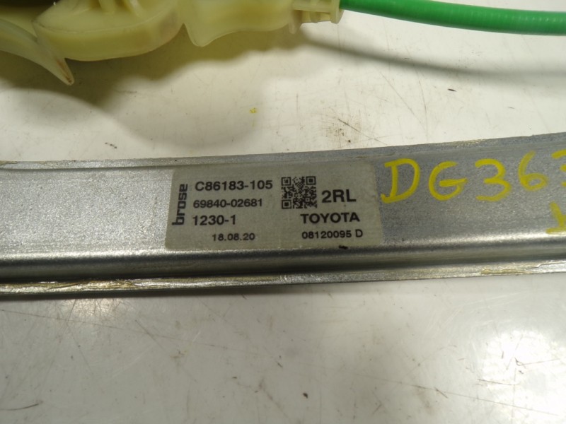 Recambio de elevalunas trasero izquierdo para toyota corolla (e21) referencia OEM IAM 6984002681 6984002681 C86183105