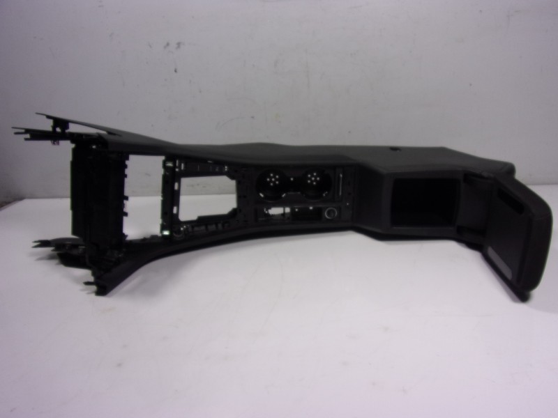 Recambio de apoyabrazos central para volkswagen golf vii lim. (5g1) 1.6 tdi dpf referencia OEM IAM   