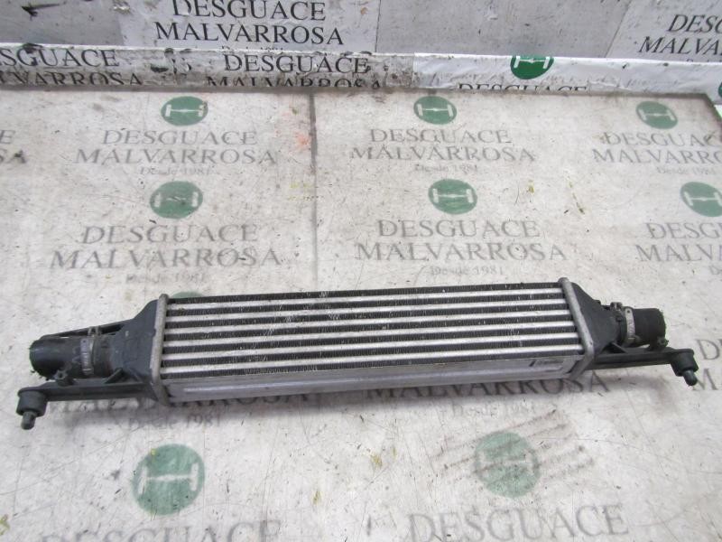 Recambio de intercooler para fiat punto (evo) (199) dynamic referencia OEM IAM 51837369  