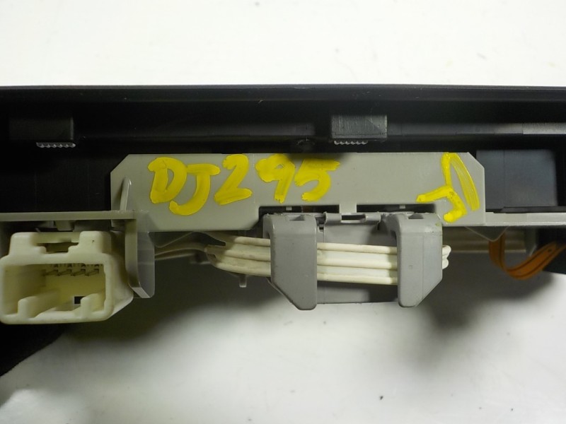 Recambio de piloto interior para lexus rx 450h referencia OEM IAM 8136048070C0 8136048070 