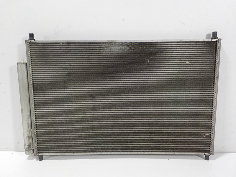 Recambio de condensador aire acondicionado para toyota auris 1.4 turbodiesel cat referencia OEM IAM 8845012280  