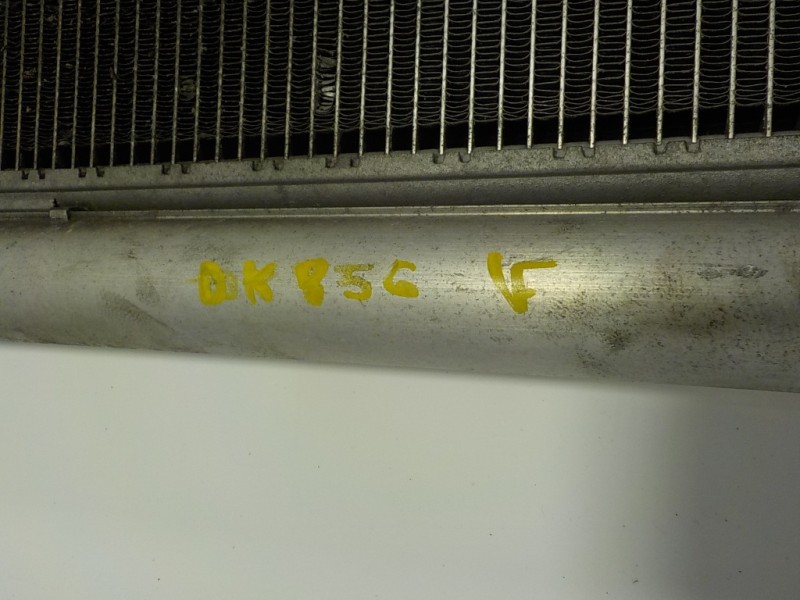 Recambio de condensador aire acondicionado para toyota auris 1.4 turbodiesel cat referencia OEM IAM 8845012280  