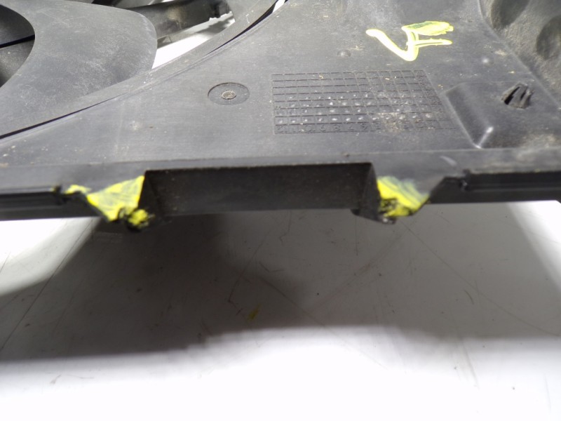Recambio de electroventilador para bmw serie 2 coupe (f22) 2.0 turbodiesel referencia OEM IAM 17427640508 8240618 