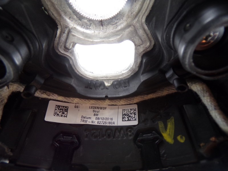 Recambio de volante para audi a3 sportback (8vf) s line edition referencia OEM IAM 8V0419091CGINU 627251180A 627251180A