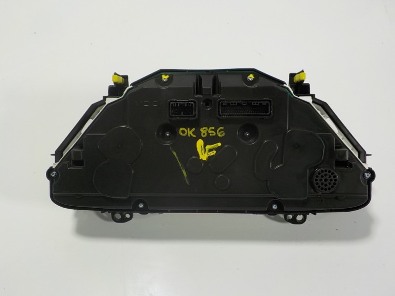 Recambio de cuadro instrumentos para toyota auris 1.4 turbodiesel cat referencia OEM IAM 838000ZV82 838000ZV81 