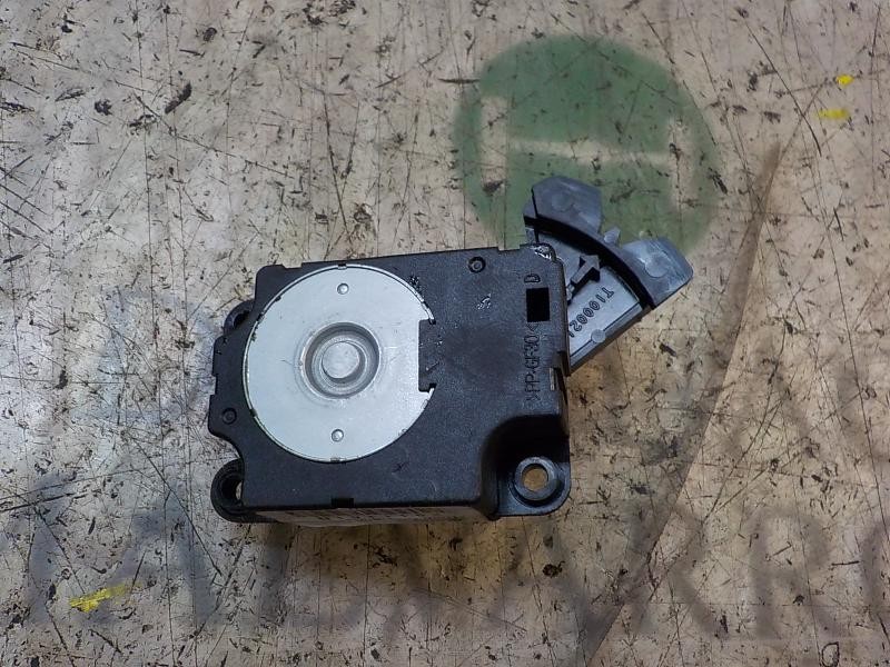 Recambio de motor apertura trampillas climatizador para citroën c3 business referencia OEM IAM 9675488480  