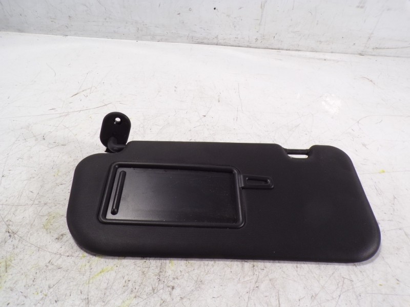 Recambio de parasol izquierdo para hyundai i20 1.0 tgdi cat referencia OEM IAM 85210C8500TRY  