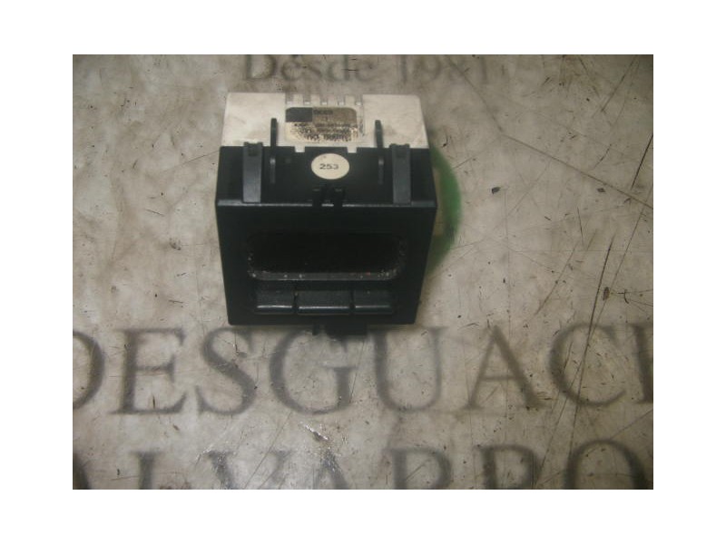 Recambio de mando multifuncion para renault megane i berlina hatchback (ba0) 1.9 dt rn referencia OEM IAM   