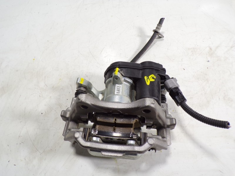 Recambio de pinza freno trasera izquierda para toyota corolla (e21) referencia OEM IAM 4785002350  