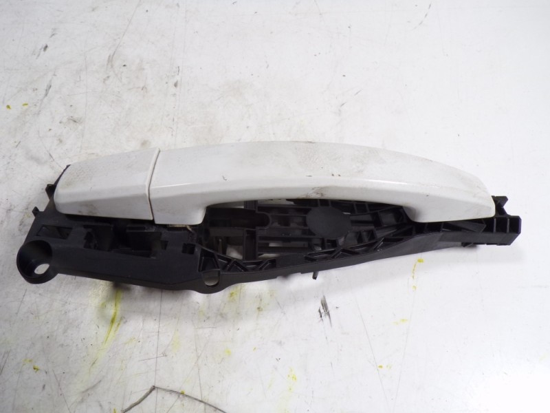 Recambio de maneta exterior delantera derecha para opel mokka x 1.6 cdti dpf referencia OEM IAM   