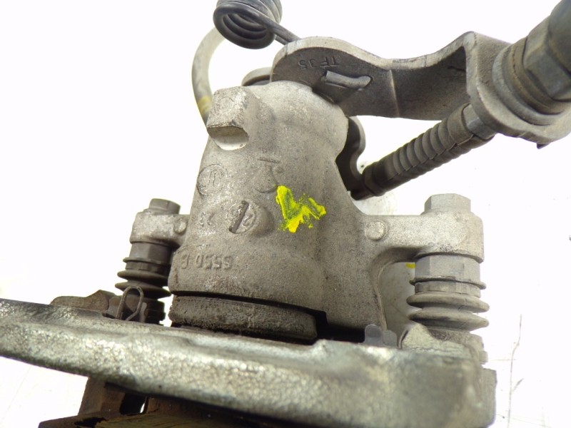 Recambio de pinza freno trasera izquierda para kia cee´d 1.4 crdi cat referencia OEM IAM 58310A2A30  