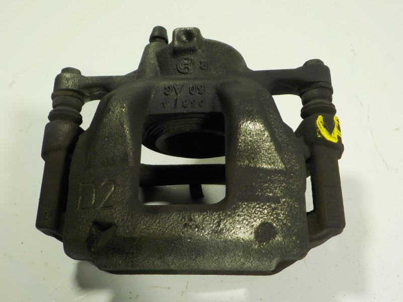 Recambio de pinza freno delantera derecha para toyota auris 1.4 turbodiesel cat referencia OEM IAM 4773002510  
