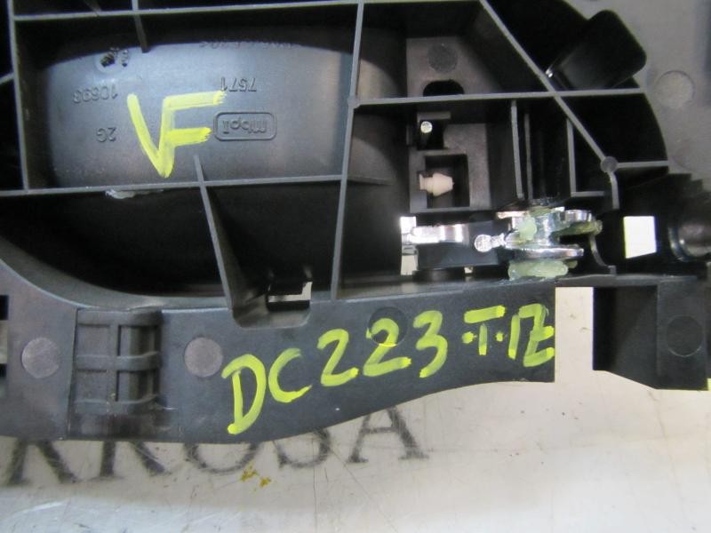 Recambio de maneta interior trasera izquierda para citroën c-elysée exclusive referencia OEM IAM 9143T8  