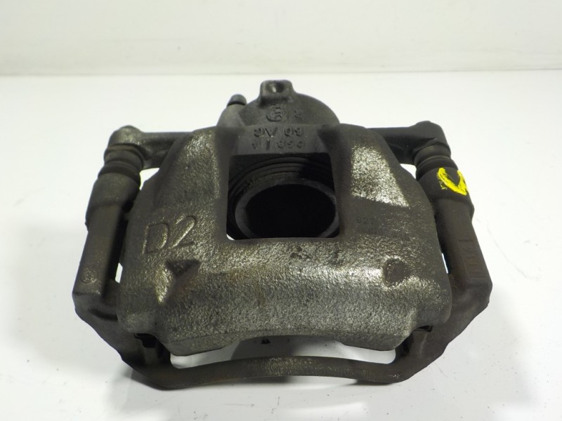 Recambio de pinza freno delantera derecha para toyota auris 1.4 turbodiesel cat referencia OEM IAM 4773002510  