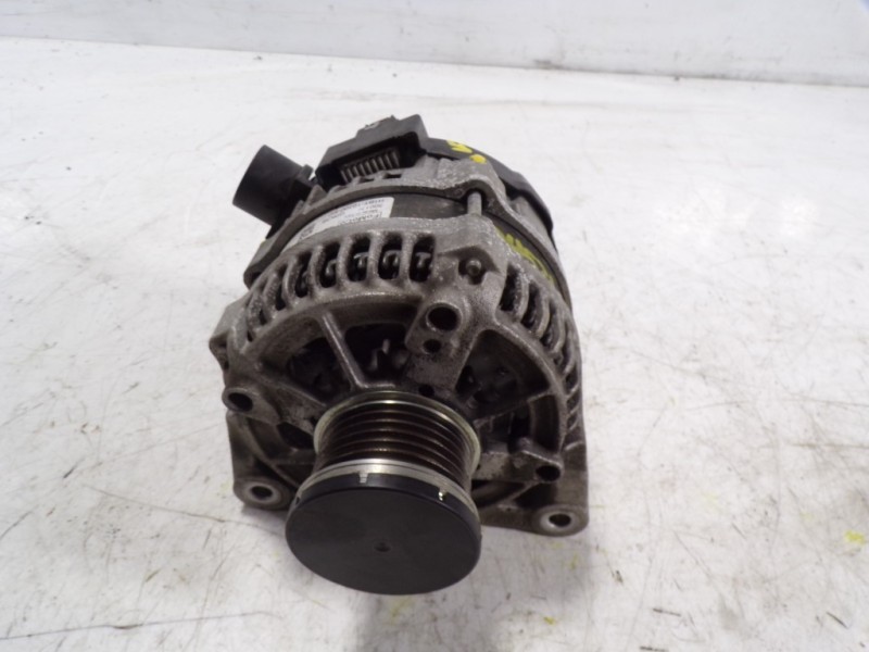 Recambio de alternador para ford fiesta (ce1) 1.1 cat referencia OEM IAM 2077261 H1BT10300EC 