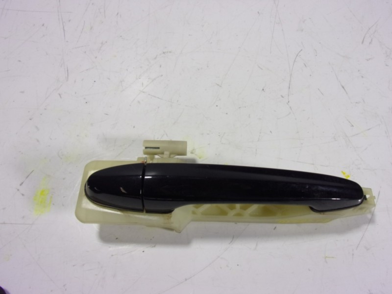 Recambio de maneta exterior trasera derecha para ssangyong korando premium 4x2 referencia OEM IAM   