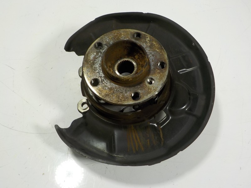 Recambio de mangueta trasera derecha para bmw serie 2 coupe (f22) 2.0 turbodiesel referencia OEM IAM 33326792516  