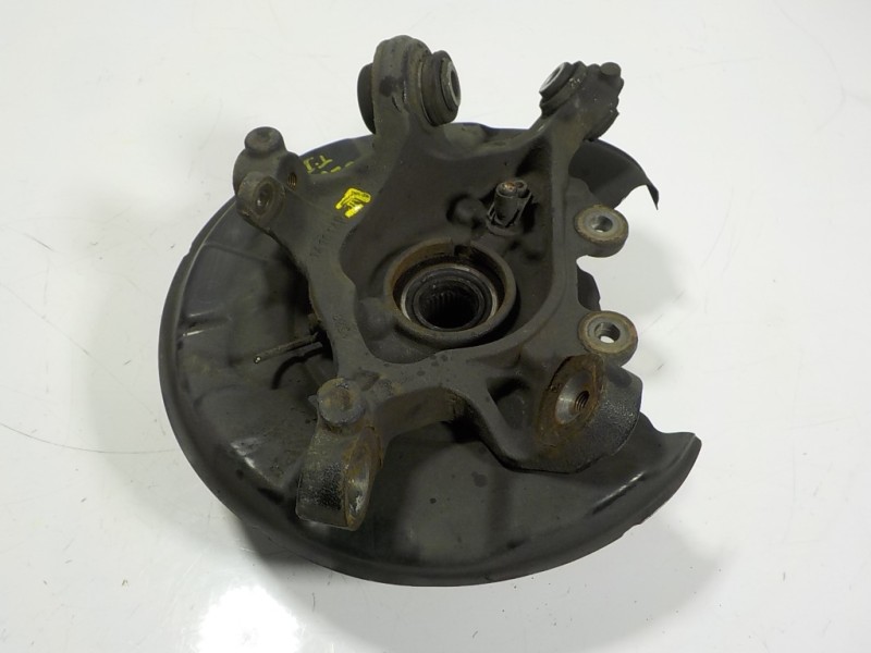 Recambio de mangueta trasera derecha para bmw serie 2 coupe (f22) 2.0 turbodiesel referencia OEM IAM 33326792516  