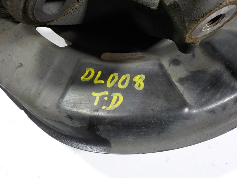 Recambio de mangueta trasera derecha para bmw serie 2 coupe (f22) 2.0 turbodiesel referencia OEM IAM 33326792516  