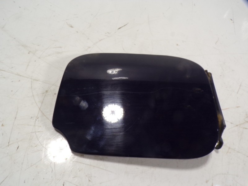 Recambio de tapa combustible para dacia sandero 1.0 12v cat referencia OEM IAM 788304589R  