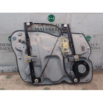 ELEVALUNAS DELANTERO DERECHO 