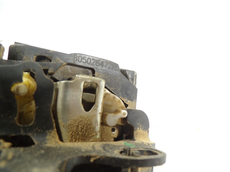 Recambio de cerradura puerta delantera derecha para dacia sandero 1.0 12v cat referencia OEM IAM 805026472R 805026472R 