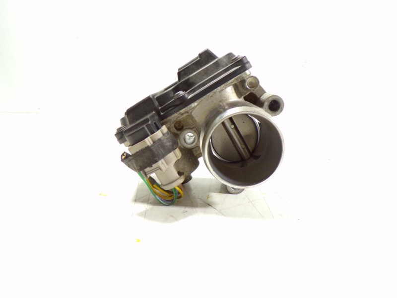 Recambio de caja mariposa para ford fiesta (ce1) 1.1 cat referencia OEM IAM 2168321 B172981067 B172981067