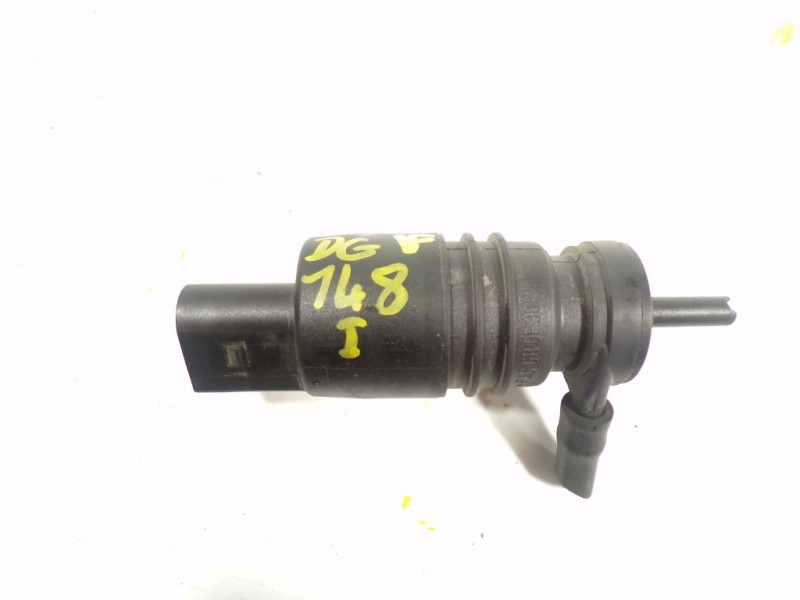 Recambio de bomba limpia para bmw x5 (e53) 3.0 turbodiesel cat referencia OEM IAM 67128362154 8362154 