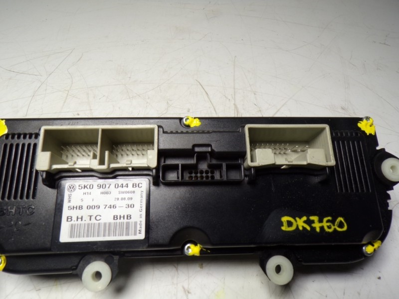 Recambio de mando climatizador para volkswagen golf vi (5k1) 1.6 tdi referencia OEM IAM 5K0907044DTZJU 5K0907044BC 